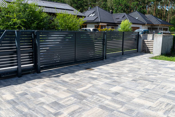 Best Interlocking Driveway Pavers  in Elsa, TX